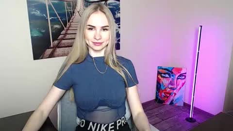 Erika online show from June 2026 11:56:02 AM
