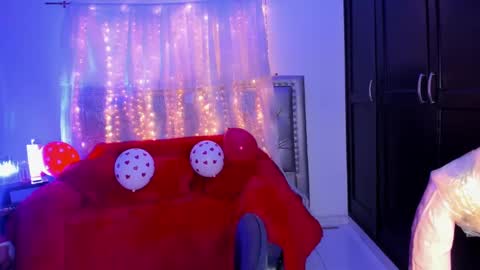 Erika online show from February 2025 03:37:01 AM