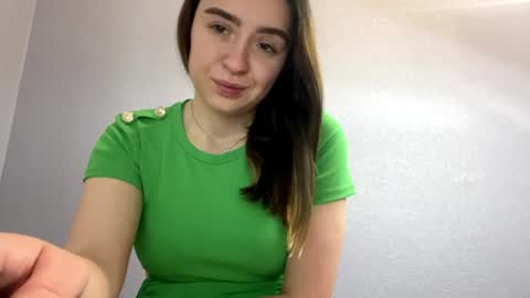 Lily online show from May 2026 05:21:02 PM