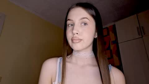 Katrin online show from May 2026 04:14:02 PM