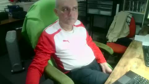 Snapshot of ernello chatting on September 2025 06:57:02 PM ernello online show from September 2025 06:57:02 PM