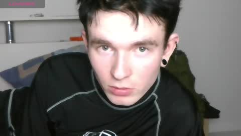 Snapshot of ernest_ice chatting on April 2026 06:49:01 PM Ernest online show from April 2026 06:49:01 PM