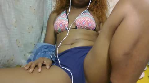 Snapshot of erolinee chatting on September 2025 08:20:02 PM erolinee online show from September 2025 08:20:02 PM