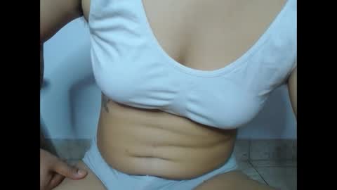 Snapshot of eros_69_smith chatting on November 2025 05:00:01 PM Eros Smith online show from November 2025 05:00:01 PM