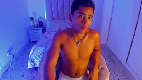 eros_wild online show from March 2025 10:19:01 AM
