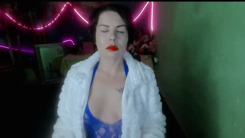 Snapshot of erotic_dessire chatting on January 2026 11:12:02 AM Eve online show from January 2026 11:12:02 AM