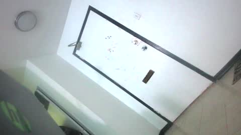 Nikki Erotica online show from April 2026 10:50:01 AM