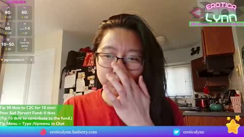 Lynn   online show from January 2026 07:49:02 PM