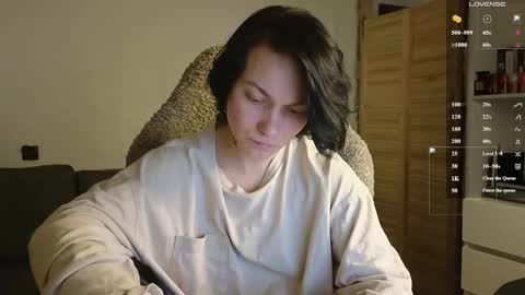 esajukyy online show from February 2026 03:54:02 PM