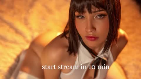 Snapshot of escarlett_wii chatting on October 2025 12:56:02 PM SCARLETT online show from October 2025 12:56:02 PM