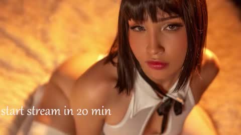 Snapshot of escarlett_wii chatting on November 2025 08:55:01 PM SCARLETT online show from November 2025 08:55:01 PM