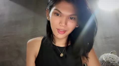 Chelliane online show from April 2026 12:31:01 PM