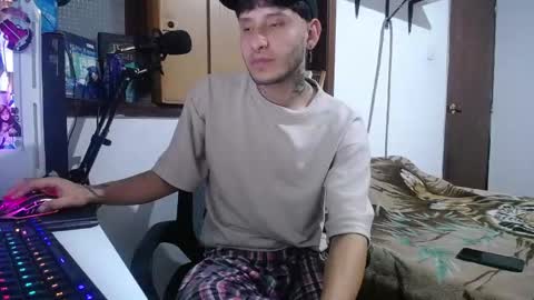 Esteban online show from December 2024 02:55:02 AM