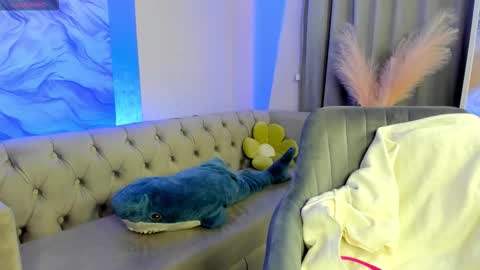 Snapshot of esme_runn chatting on November 2025 03:16:01 AM Esme Runn online show from November 2025 03:16:01 AM