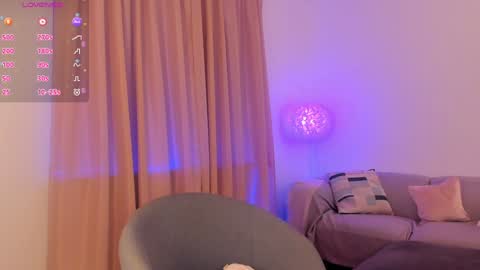 Esmi online show from January 2025 03:32:02 PM