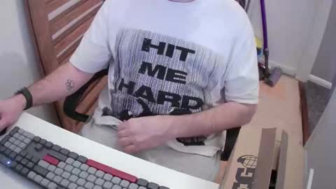 Snapshot of essex_wild chatting on February 2026 09:30:02 PM Morph online show from February 2026 09:30:02 PM