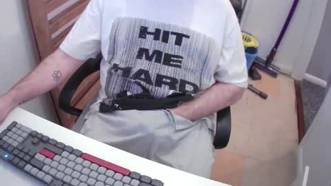 Snapshot of essex_wild chatting on February 2026 09:21:01 PM Morph online show from February 2026 09:21:01 PM