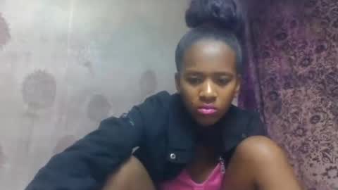 estancelee online show from June 2026 05:03:01 PM