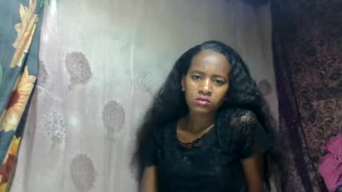 estancelee online show from July 2026 09:55:02 PM