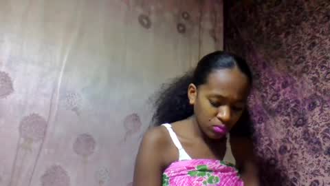 estancelee online show from July 2026 11:59:01 AM