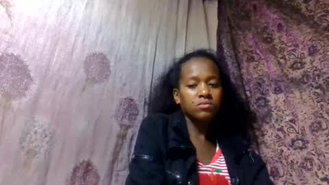 estancelee online show from July 2026 11:19:01 PM