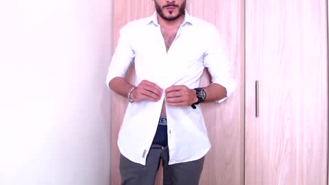 Esteban Fernandez online show from January 2025 09:50:01 PM