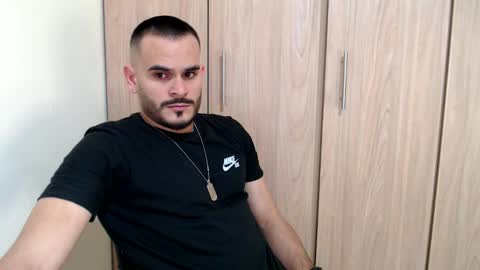 Esteban Fernandez online show from February 2025 03:16:02 AM