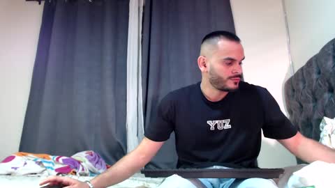 Esteban Fernandez online show from February 2025 02:12:02 AM