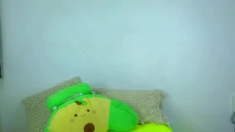 Esteban independent model online show from March 2025 11:43:02 PM