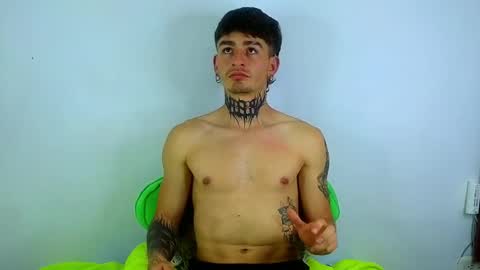 Esteban independent model online show from March 2025 02:15:01 AM