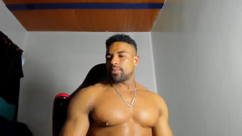 Snapshot of estebanlobo chatting on September 2025 09:42:02 PM estebanlobo online show from September 2025 09:42:02 PM