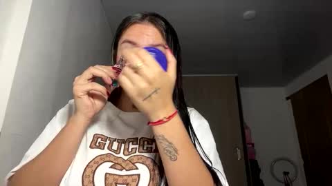 estefa1 online show from April 2026 04:52:01 AM