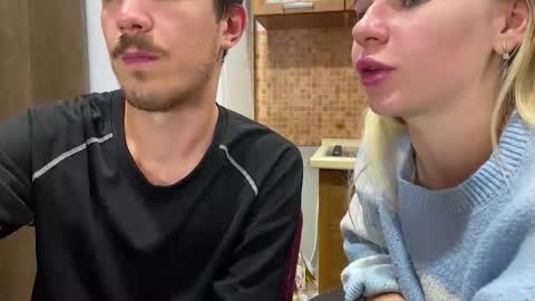 Snapshot of ester_vixen chatting on September 2025 06:24:02 PM Ester online show from September 2025 06:24:02 PM