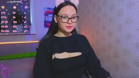 Snapshot of esterplayful chatting on September 2025 10:42:01 AM EsterPlayful online show from September 2025 10:42:01 AM