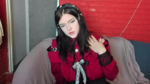 Snapshot of estertwilight chatting on April 2026 03:50:02 PM Ester online show from April 2026 03:50:02 PM