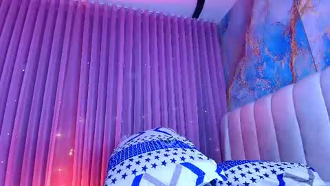 Snapshot of estrella_hanks_ chatting on July 2026 11:59:01 AM Estrella online show from July 2026 11:59:01 AM
