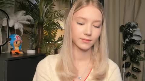 Natalie online show from February 2026 07:51:01 AM