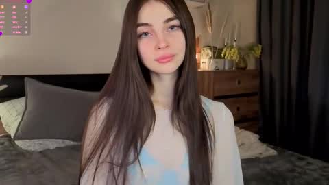 Snapshot of eternity_is_endless chatting on November 2025 08:01:02 AM Mary online show from November 2025 08:01:02 AM