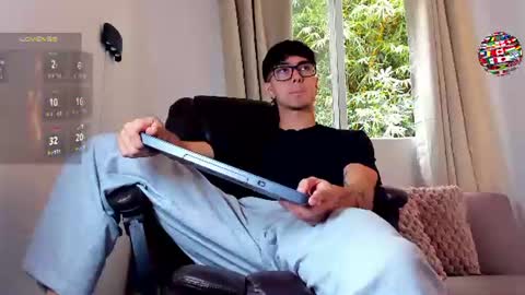 Snapshot of etham_wolf1 chatting on July 2026 05:41:02 PM etham_wolf1 online show from July 2026 05:41:02 PM