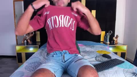 Ethan online show from February 2025 07:47:01 PM