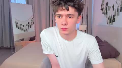 Snapshot of ethan_crowe chatting on July 2026 03:58:01 PM Ethan online show from July 2026 03:58:01 PM