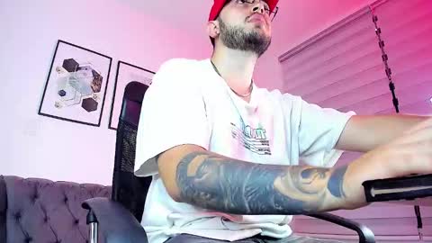 Snapshot of ethan_greacee chatting on February 2026 12:13:02 PM ethan_greacee online show from February 2026 12:13:02 PM