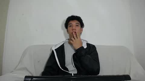 Ethan Noir online show from February 2025 06:26:01 PM