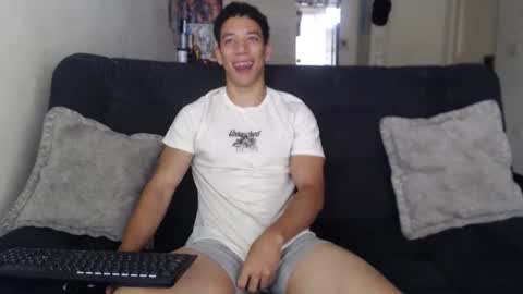 Ethan Noir online show from January 2026 01:03:01 PM