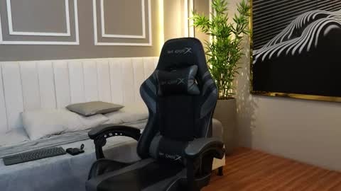 ethan_occonor online show from November 2025 08:14:01 AM