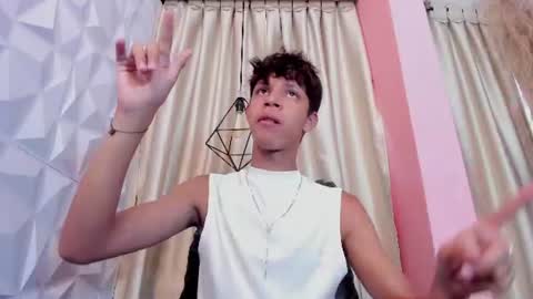 Snapshot of ethan_qop chatting on July 2026 11:29:02 AM Ethan online show from July 2026 11:29:02 AM