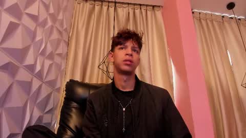 Snapshot of ethan_qop chatting on July 2026 11:35:01 AM Ethan online show from July 2026 11:35:01 AM