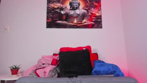 Snapshot of ethan_sai01 chatting on February 2025 06:45:01 PM ETHAN SAI online show from February 2025 06:45:01 PM