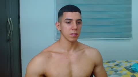 ethan_wright_ online show from December 2025 09:09:02 PM