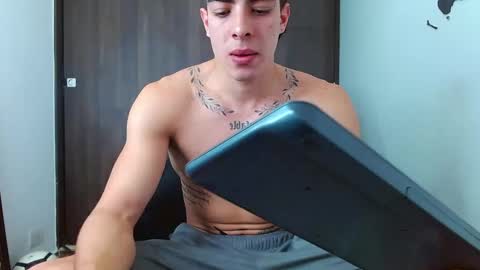 ethangreey1 online show from December 2024 03:53:02 PM